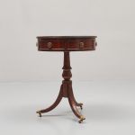 1045 7189 PEDESTAL TABLE